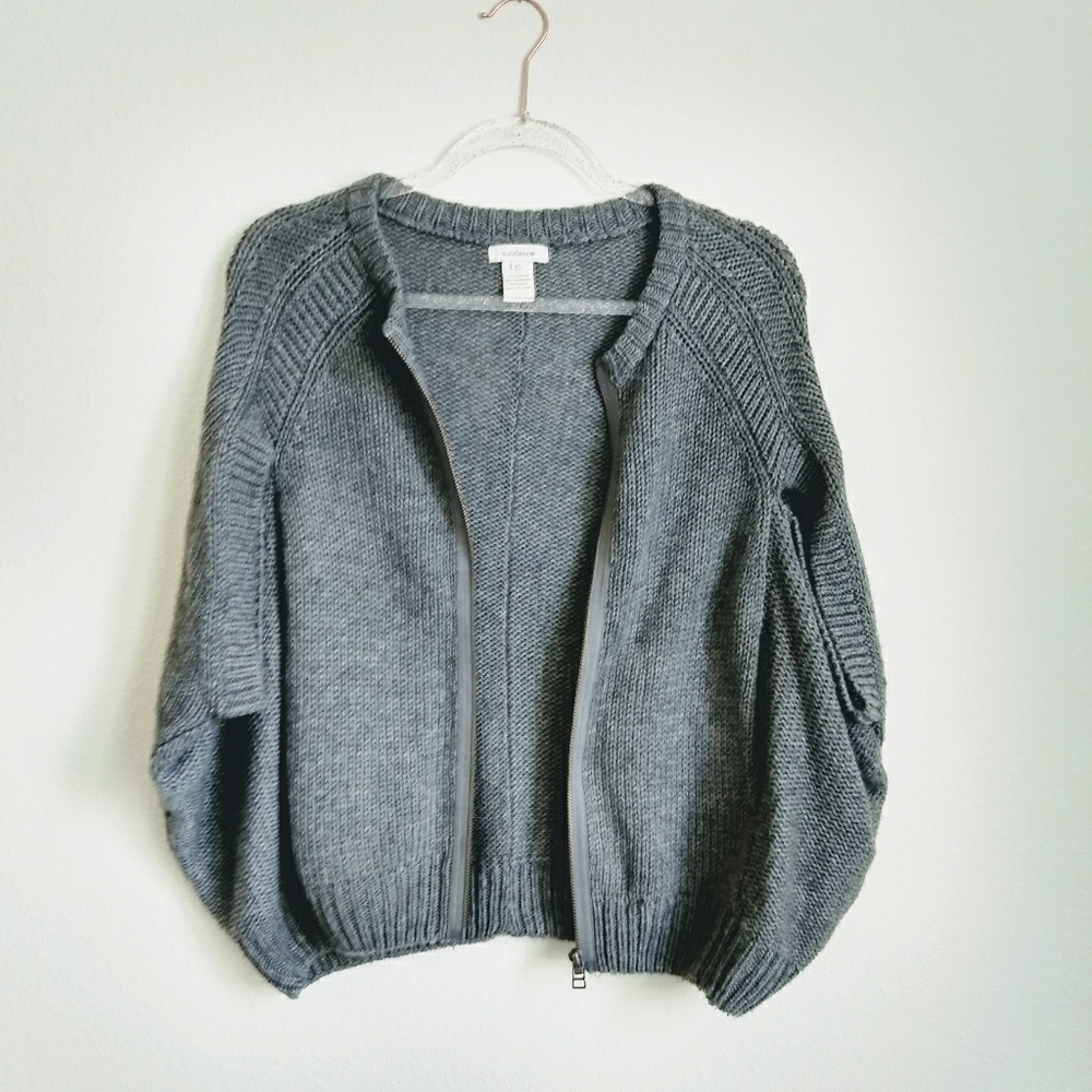 Sundance Shrug